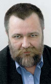 Василий Владимирович Дворцов c 1982 года и поныне – реставратор и художник Русской Православной Церкви